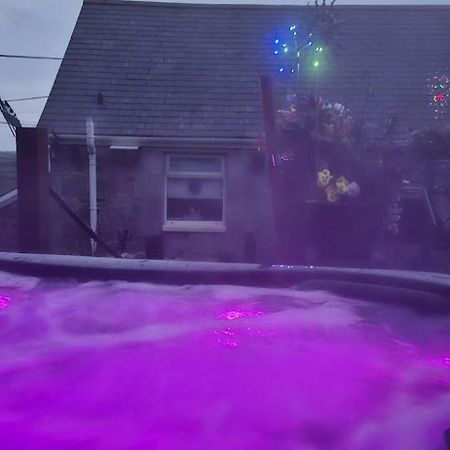 Cosy Cornish Cabin Сент-Остел Экстерьер фото