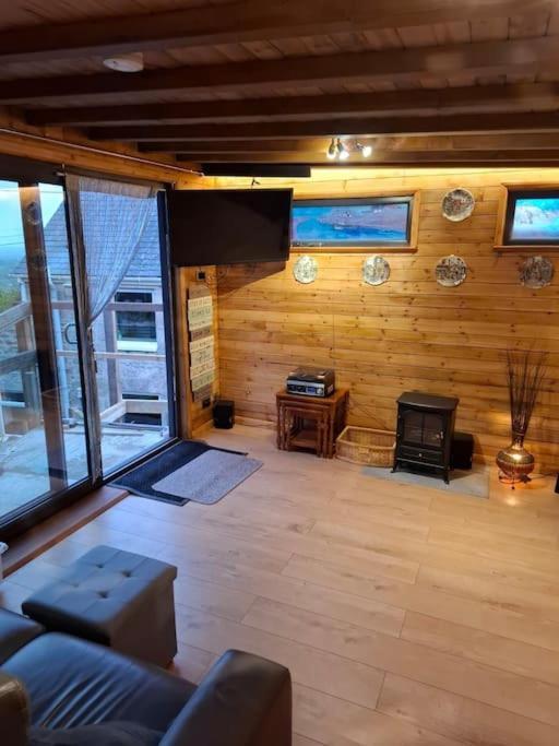 Cosy Cornish Cabin Сент-Остел Экстерьер фото